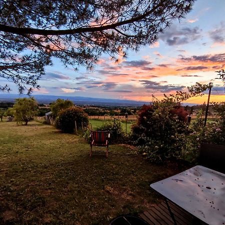 Maison De Campagne Vue Panoramique Rozier-en-Donzy Екстер'єр фото
